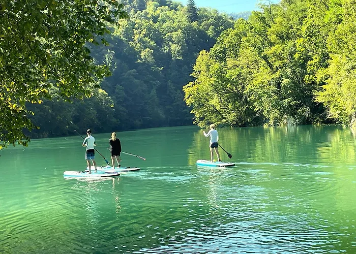 アパート Apartma Savan